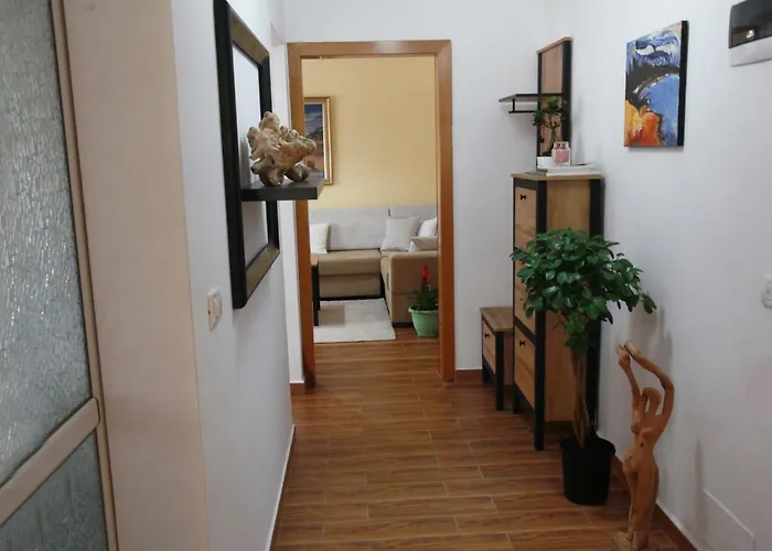 Cozy Apartment Tirana